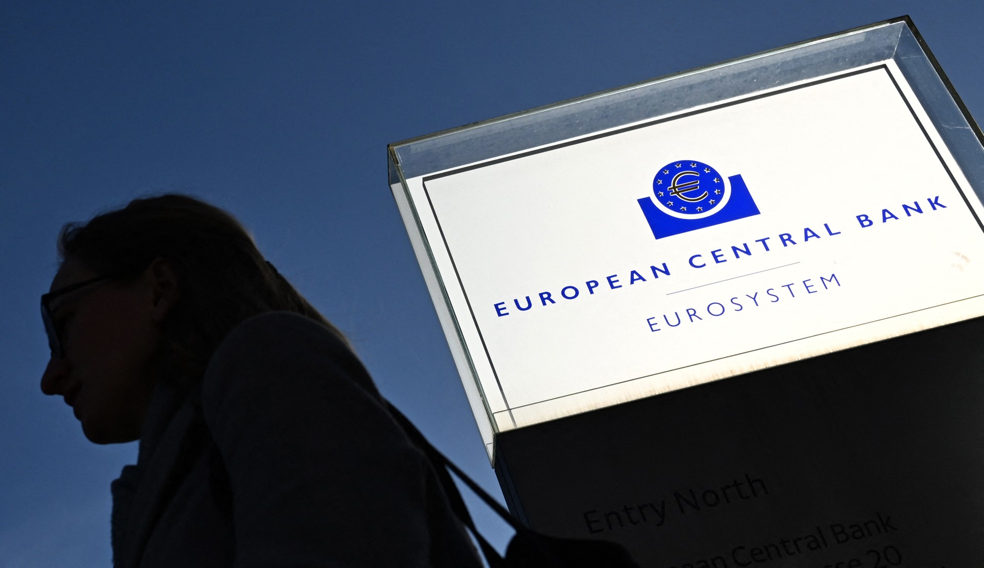 European Central Bank cuts interest rate in January, signaling further monetary easing