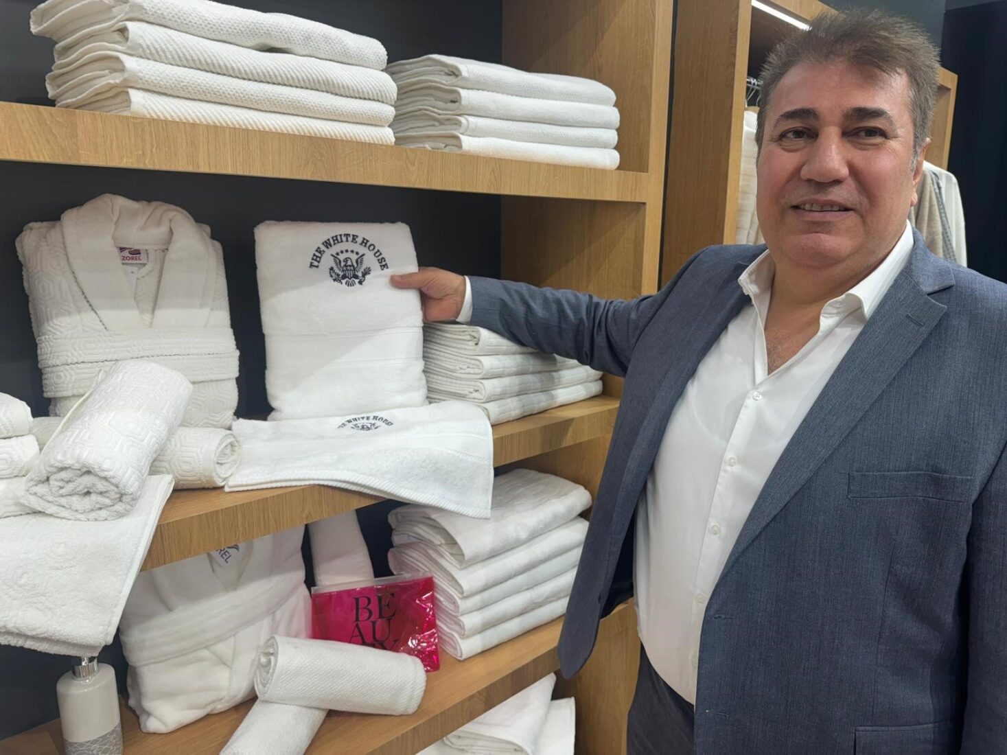Trump’s White House towels produced in Türkiye's Denizli