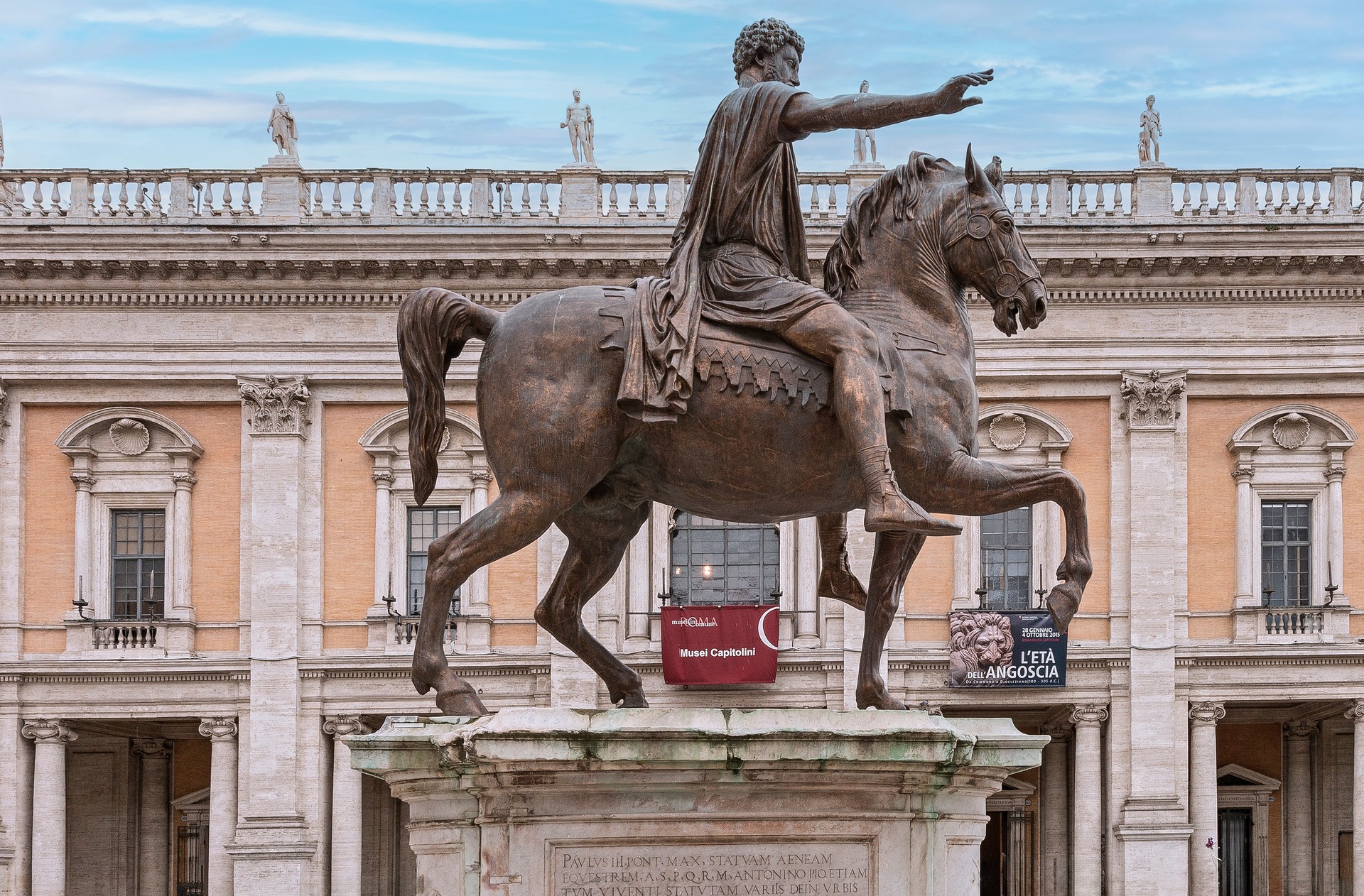 Is 'Roman Salute' symbol of loyalty or dangerous ideological gesture?