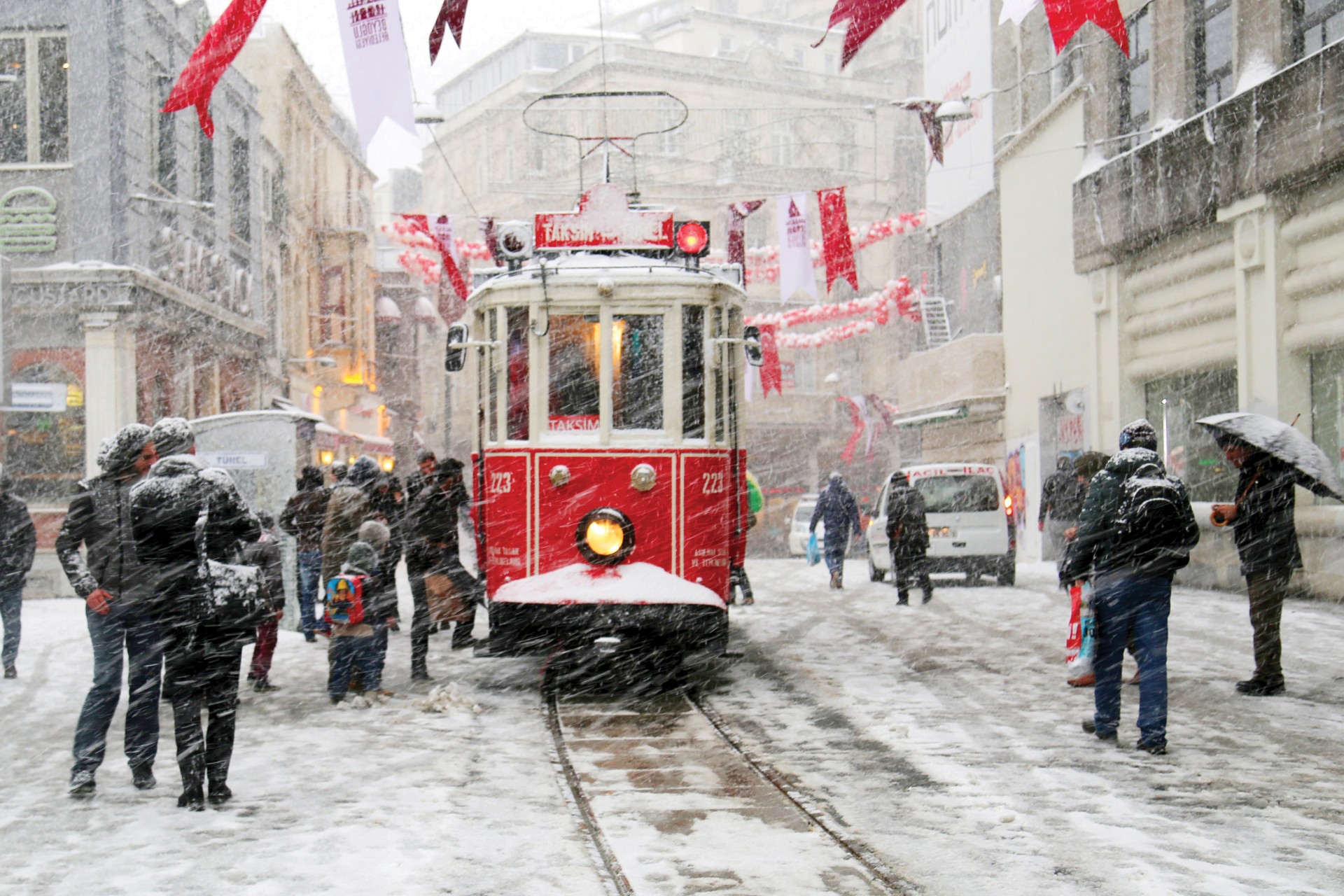Snowfall to begin in Istanbul this week as cold weather moves in from Balkans