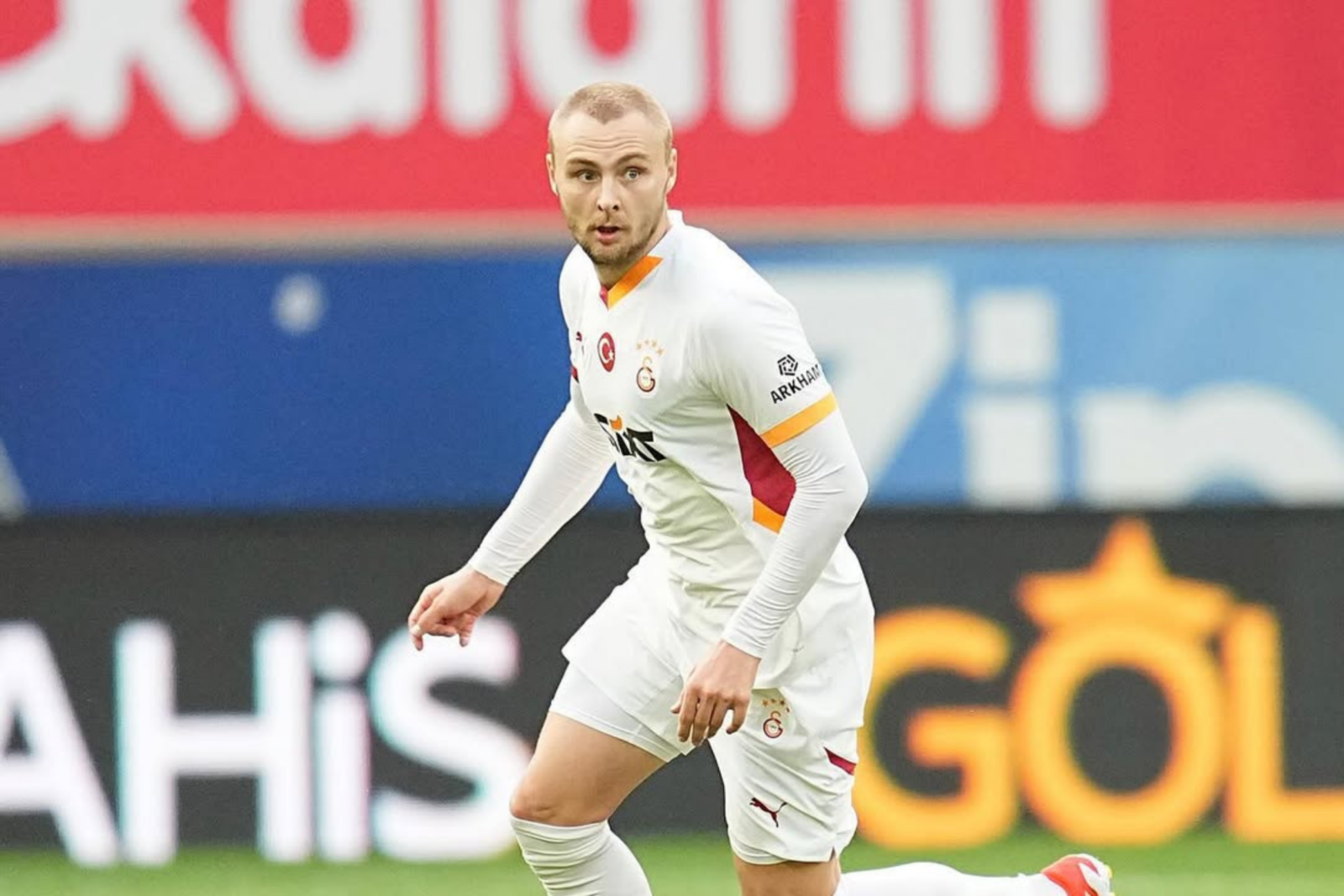 Victor Nelsson in action during Galatasaray's match against Lecce, Istanbul, Türkiye, Jul. 25, 2024. (Photo via Instagram / @victornelsson)