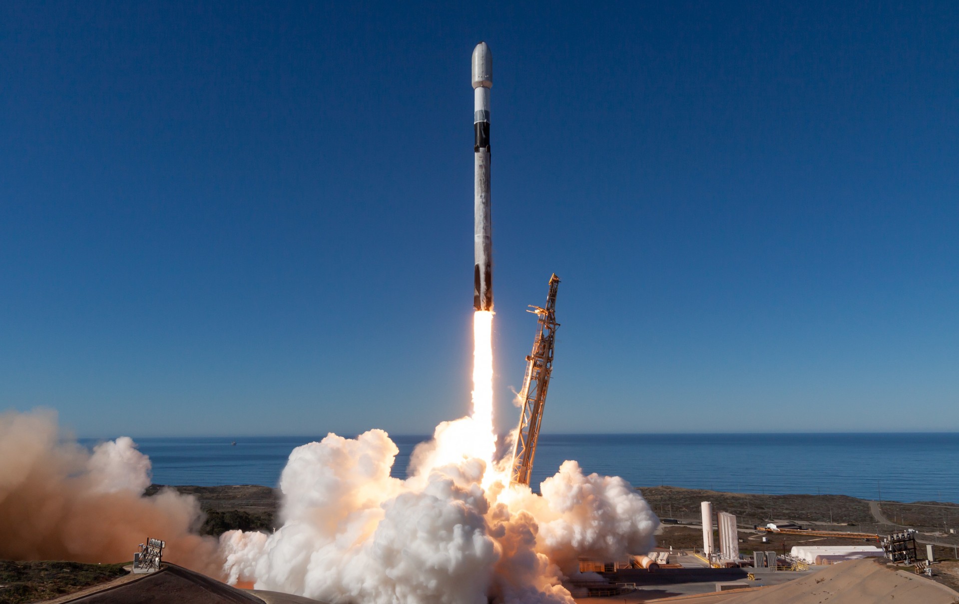 Turkish space firm Fergani's 1st satellite successfully launched into orbit