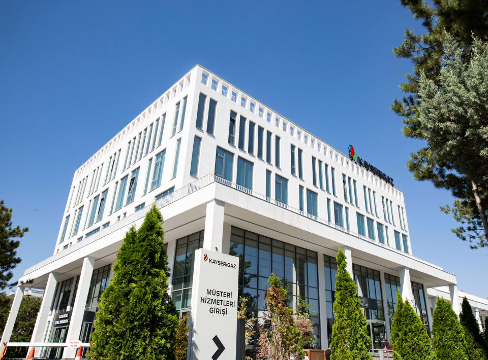 Headquarters of Kayserigaz, a natural gas distribution company formerly owned by SOCAR, located in Kayseri, Türkiye. (Photo via kayserigaz.com)
