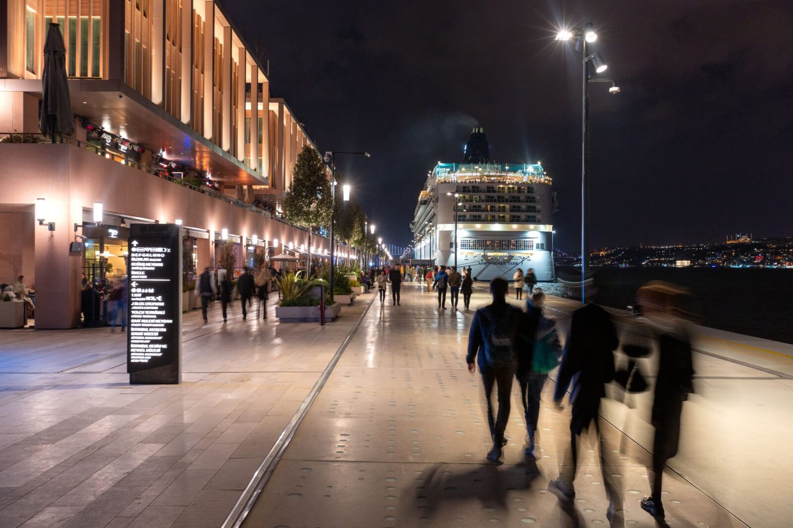 Galataport Istanbul expands cruise operations, pioneers winter tourism