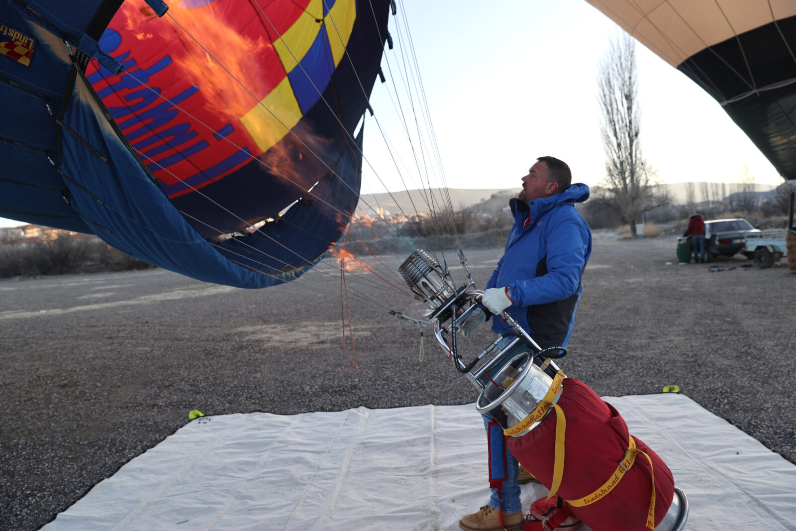 Belgian hot-air balloon pilot Geert Van Wolvelaer flies in the Urgup district of Nevsehir, Türkiye, Jan. 29, 2025. (AA Photo)
