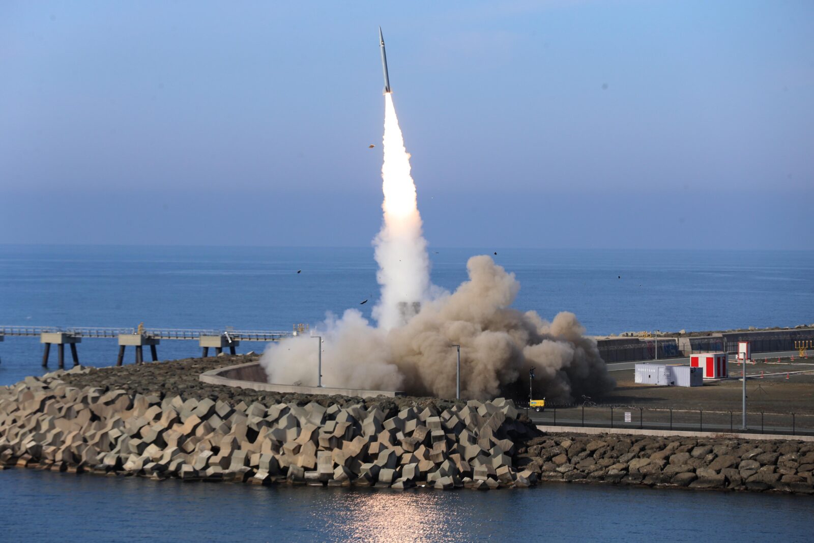 Roketsan expands global reach as Turkish defense industry sees record growth