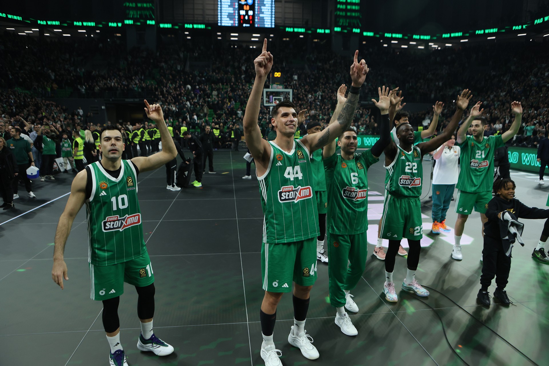 Cedi Osman, Kendrick Nunn lead Panathinaikos to victory over Anadolu Efes