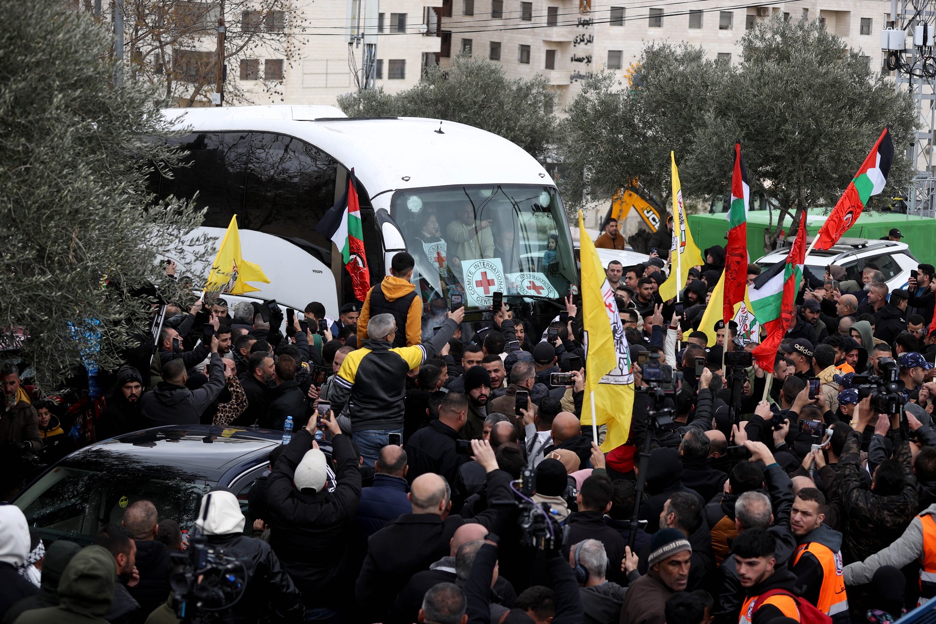 Israel delays Palestinian prisoner release as Netanyahu holds security consultations