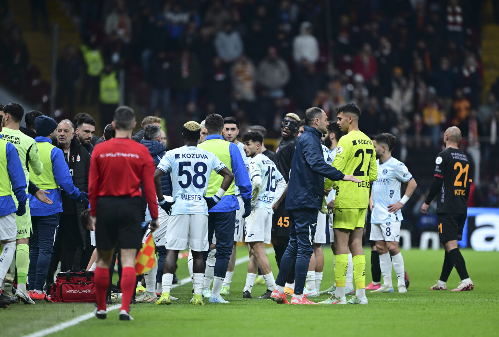 Unilever pulls contract with Galatasaray’s Mertens after controversial league game