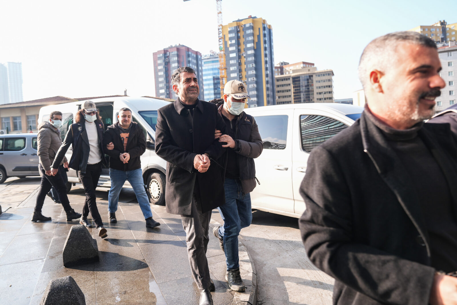 Main opposition CHP's municipal officials arrested in Istanbul investigation