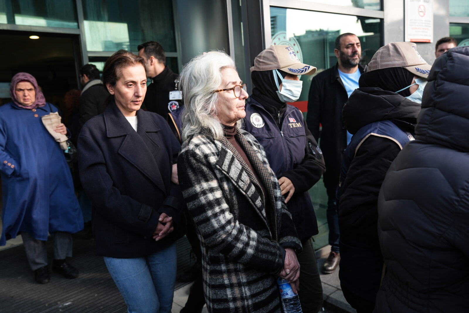 Main opposition CHP's municipal officials arrested in Istanbul investigation