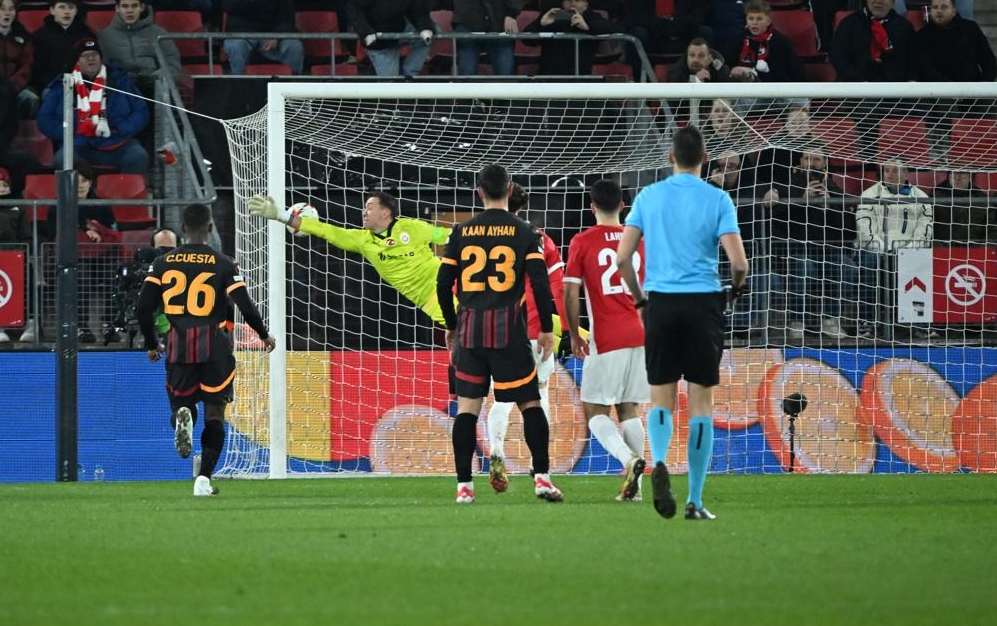 Galatasaray suffers 4-1 defeat against AZ Alkmaar in Europa League play-off first leg