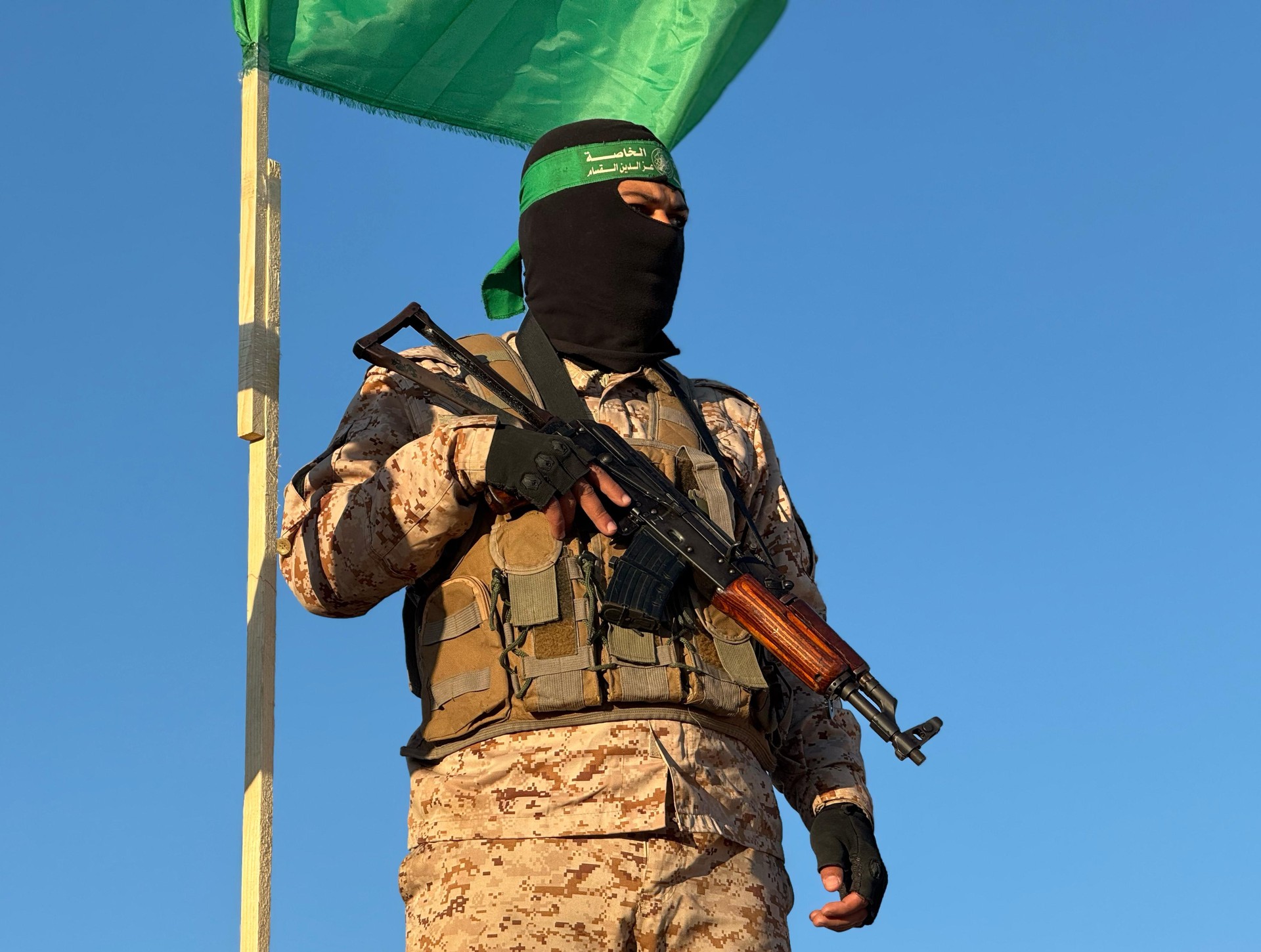 Hamas says it's ready to free all hostages if Israel ends Gaza war