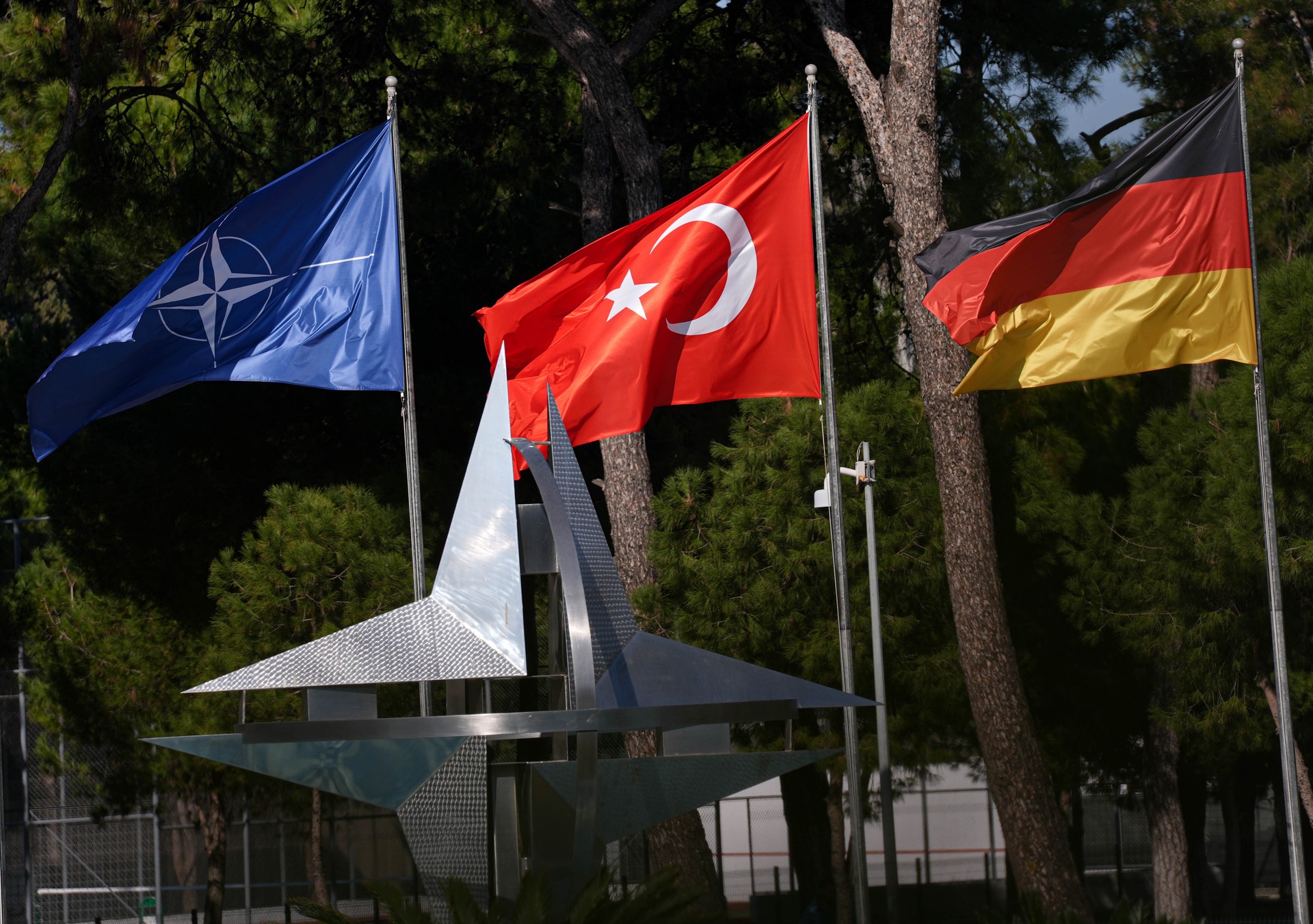 Türkiye’s growing influence in NATO: The Telegraph reports shifting security landscape