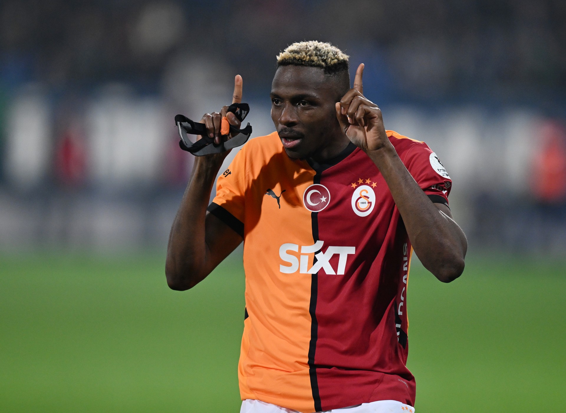 Galatasaray's Victor Osimhen set to join Man United: Report Image