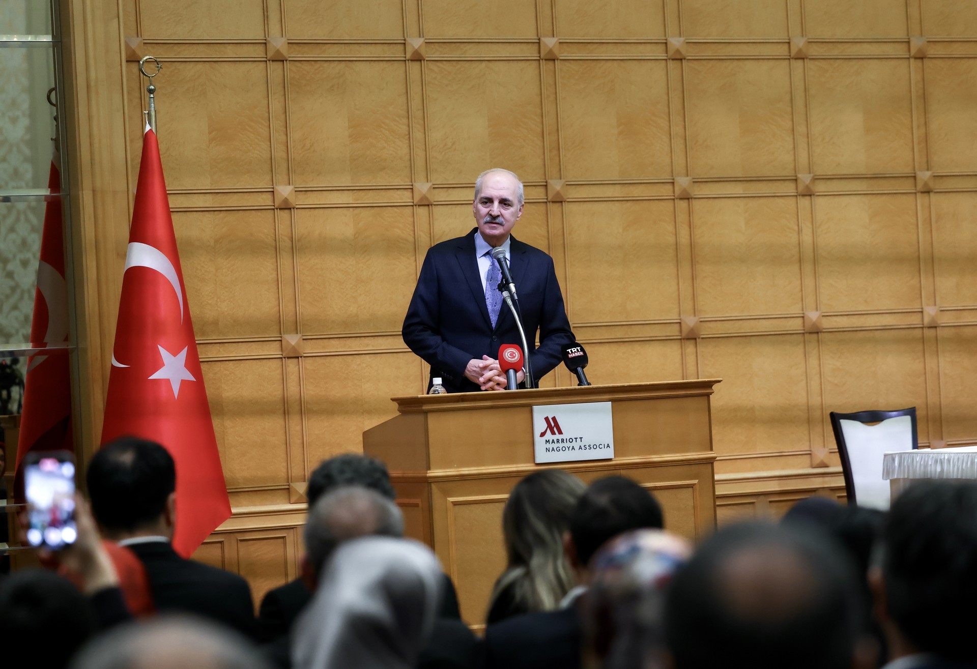 Parliament Speaker Kurtulmus meets with Turkish community in Japan