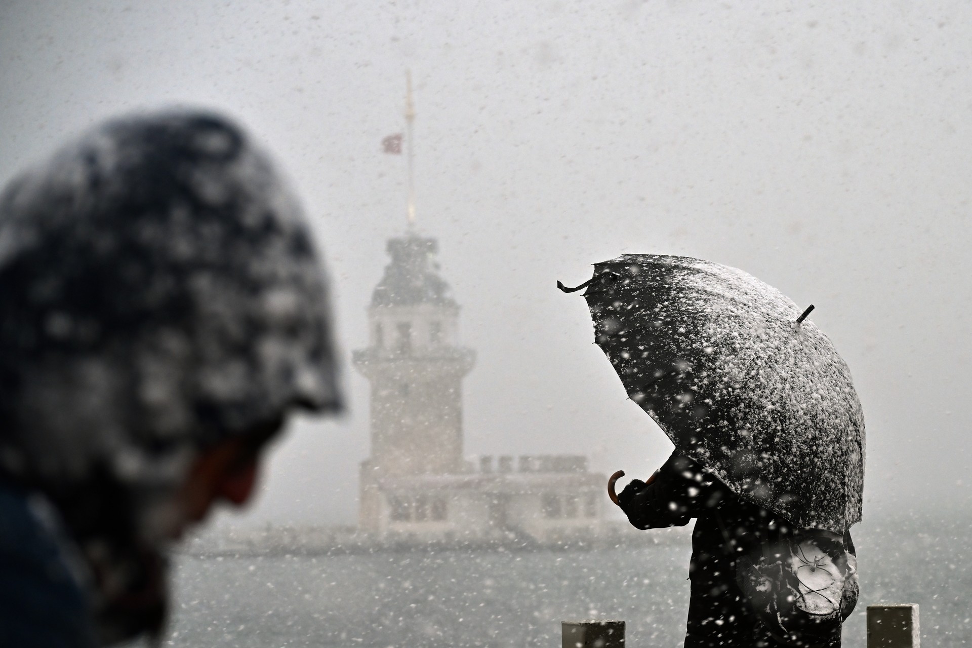 Heavy rain in Istanbul on Monday, snow to return across Türkiye next week