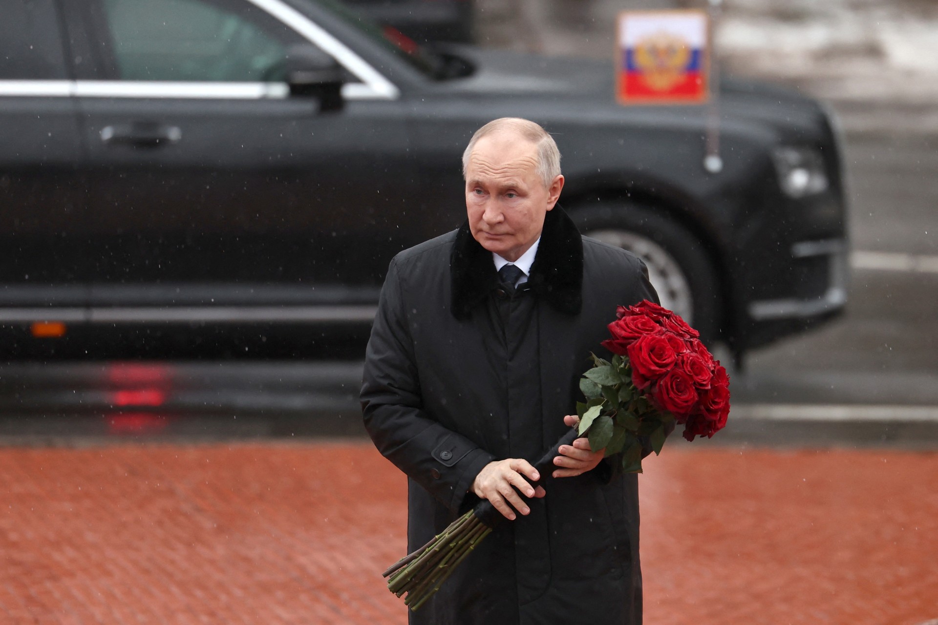 Putin's limousine reportedly explodes in Moscow after Zelenskyy predicts his death