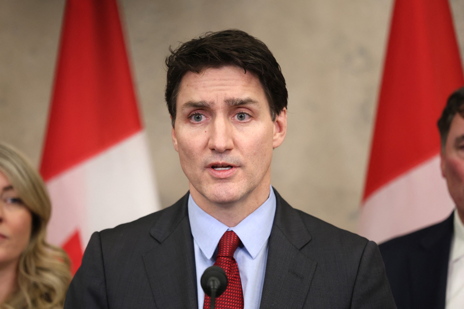 Canada hits back with $106B in tariffs as trade war with US escalates