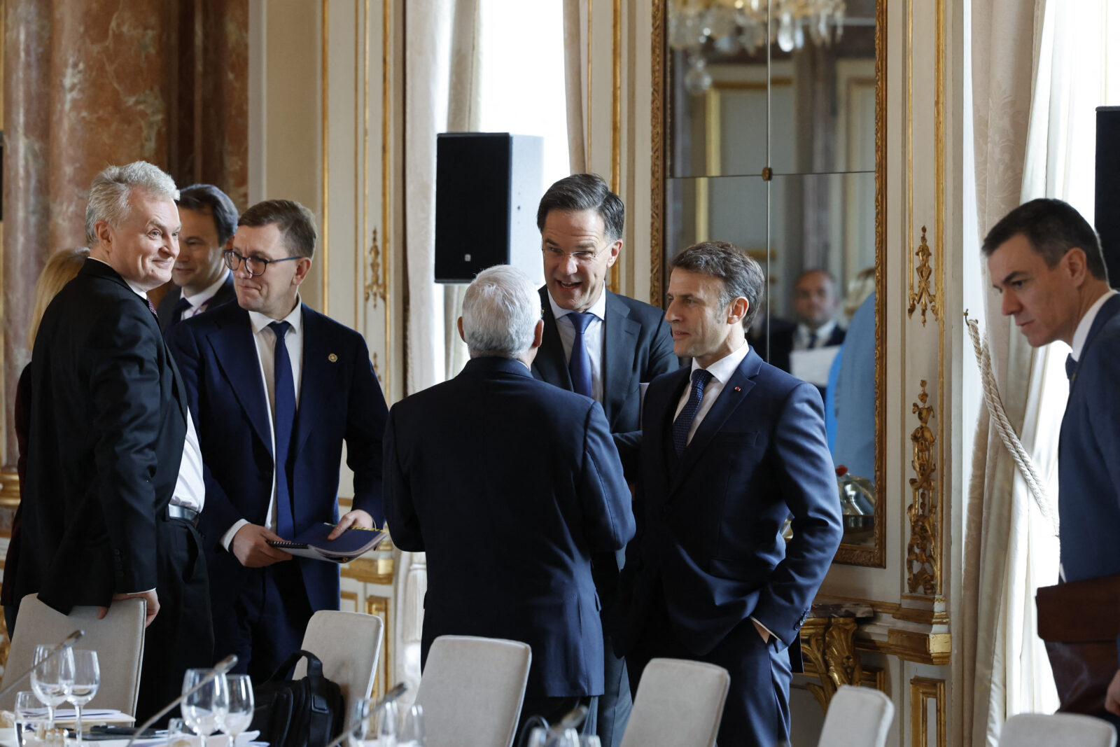NATO chief emphasizes transatlantic ties, calls for stronger EU-NATO cooperation