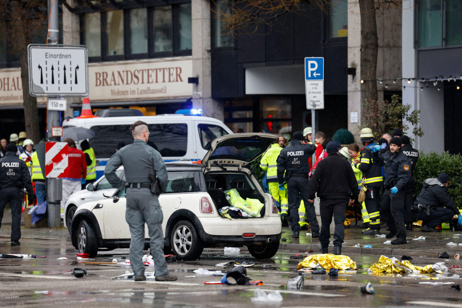 Members of the emergengy services work at the scene where a car drove into a crowd in the southern German city of Munich on February 13, 2025. (AFP Photo)