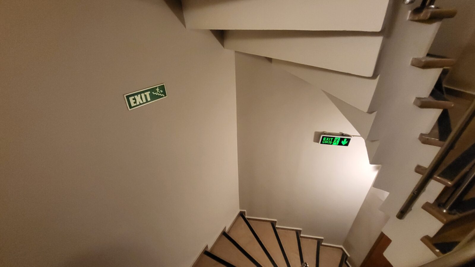The file photo shows an emergency exit stairwell in a hotel in Istanbul, Turkey. (IHA Photo)