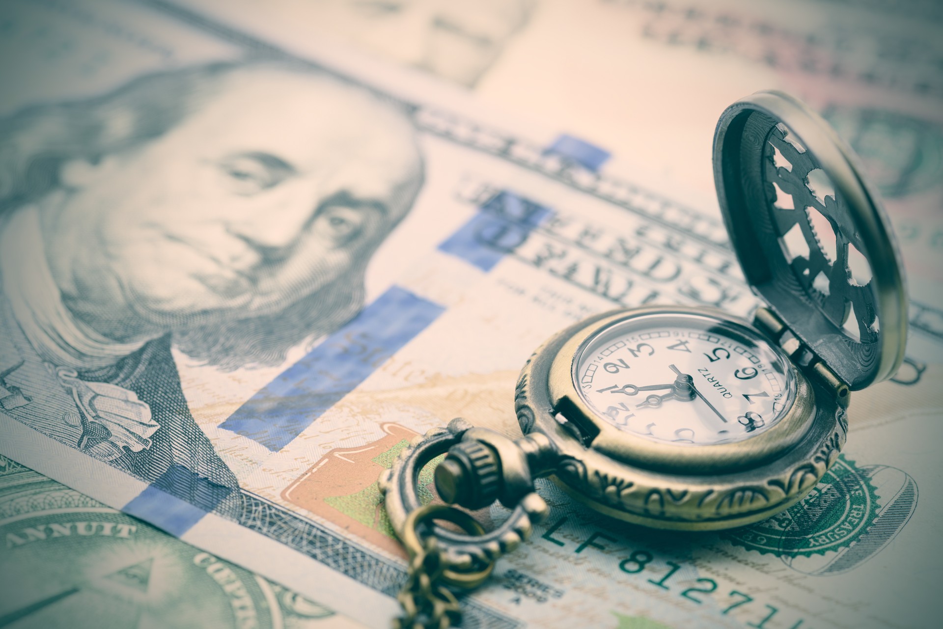 Tariff tensions escalate mounting economic risks in US as stagflation worries resurface