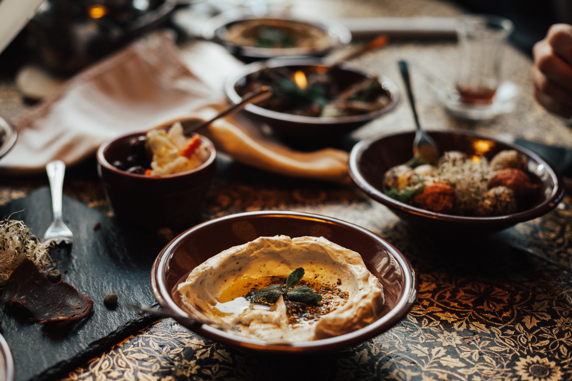 Syrian cuisine thrives in Istanbul as refugees rebuild their lives