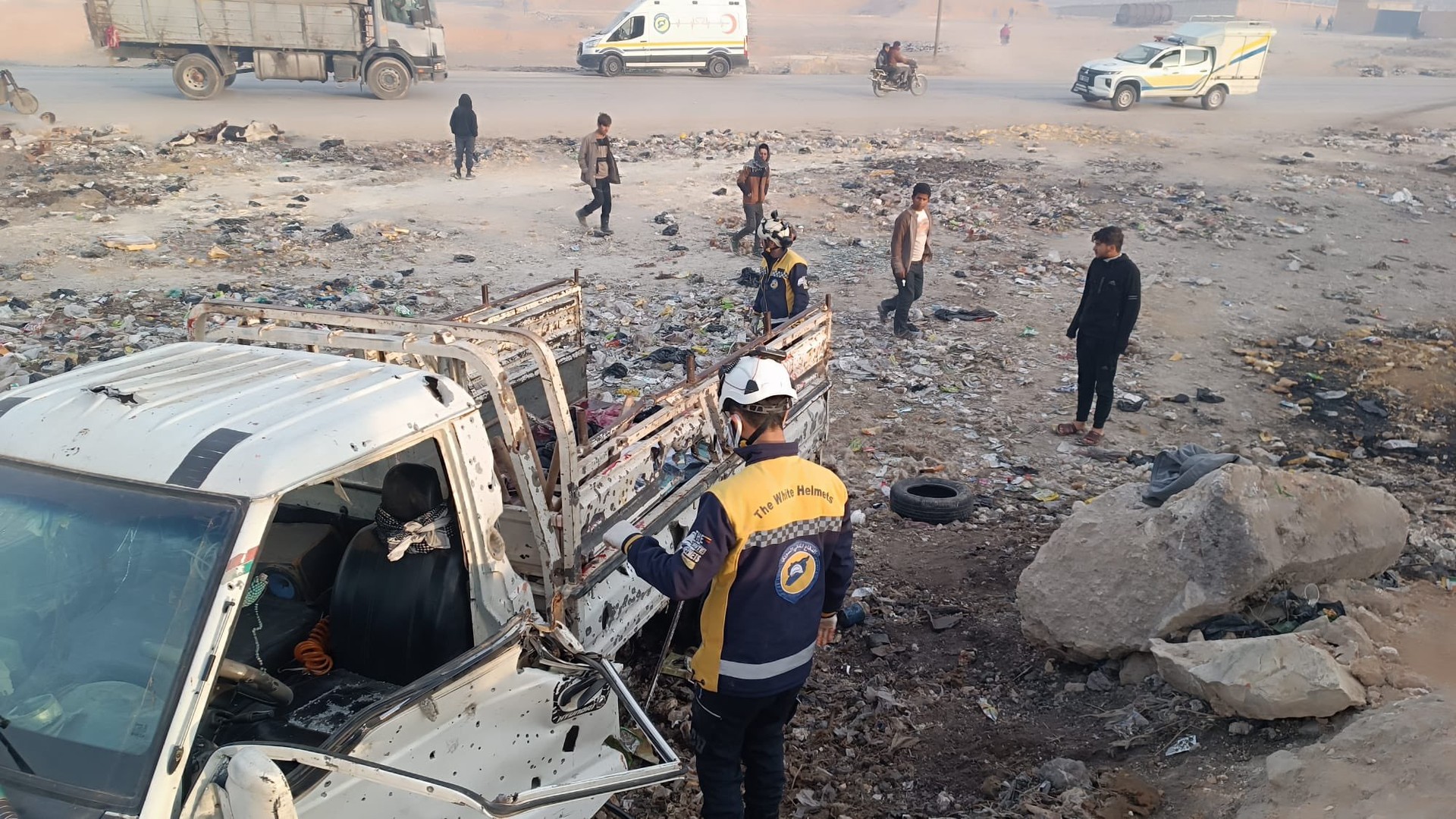 Car bombing northern Syrian city of Manbij  kills 15, PKK/YPG suspected