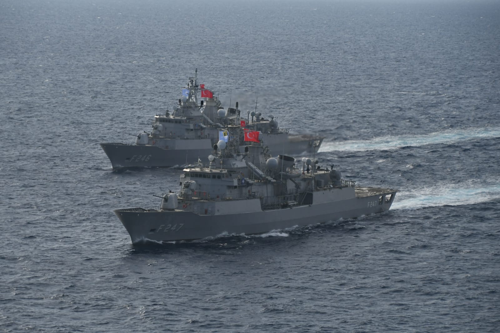 TCG Kemalreis, TCG Salihreis conduct NATO drills in eastern Mediterranean