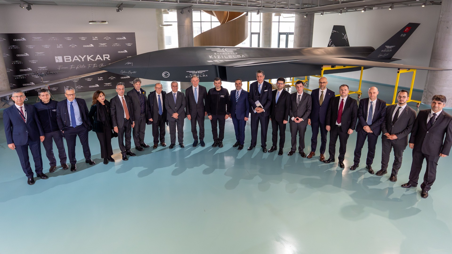 Italy's Leonardo signals rapid progress in collaboration with Türkiye's Baykar Image