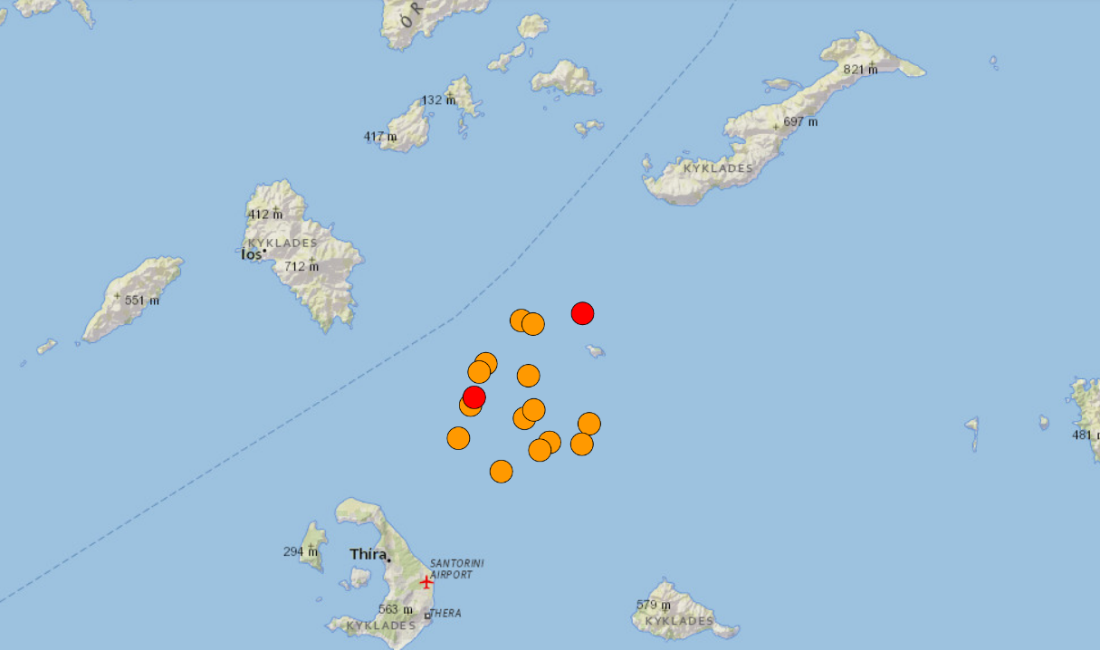 20 earthquakes shake Aegean Sea overnight: Volcanic eruption feared in Santorini