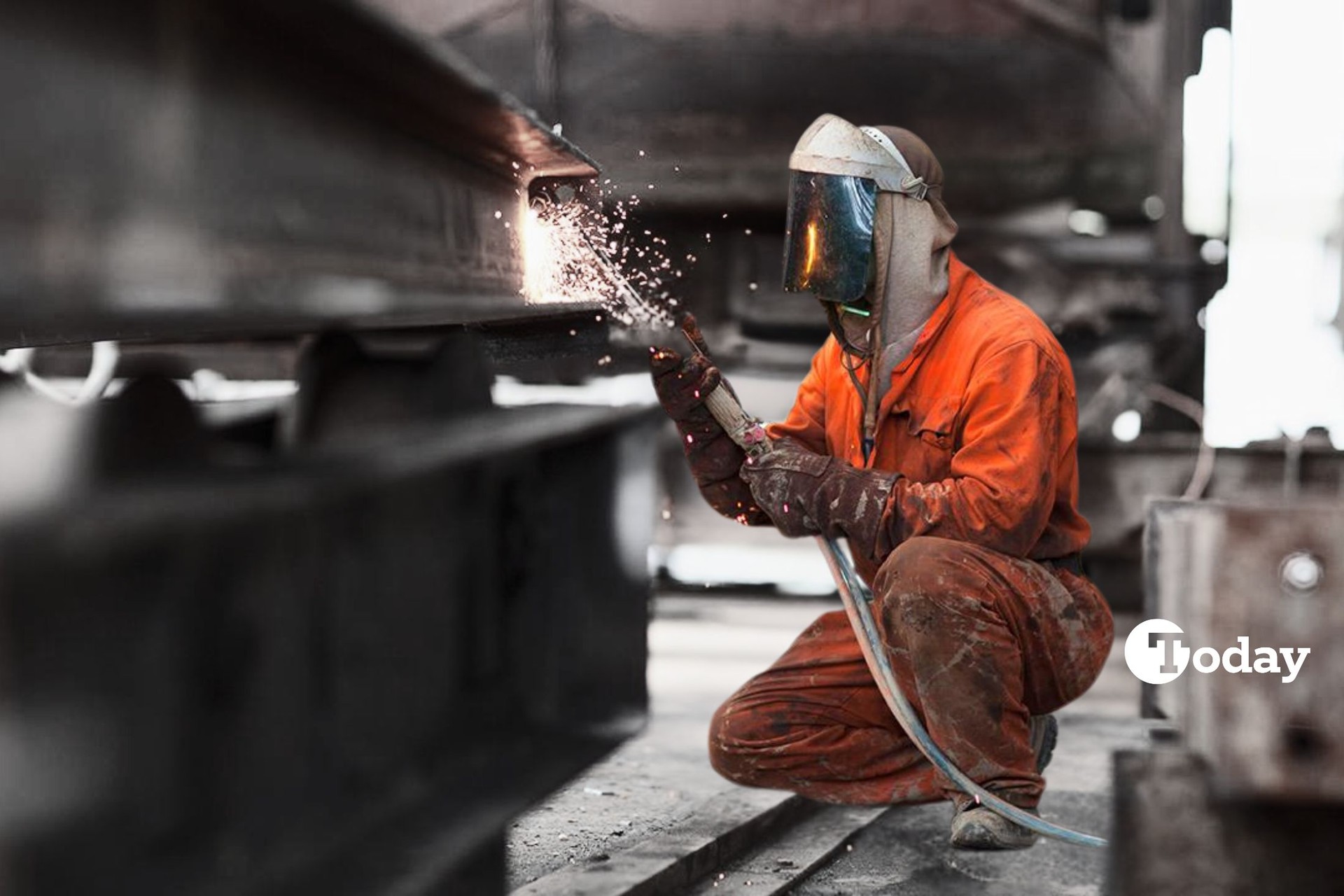 Türkiye's industrial workers produce more, earn less: Study