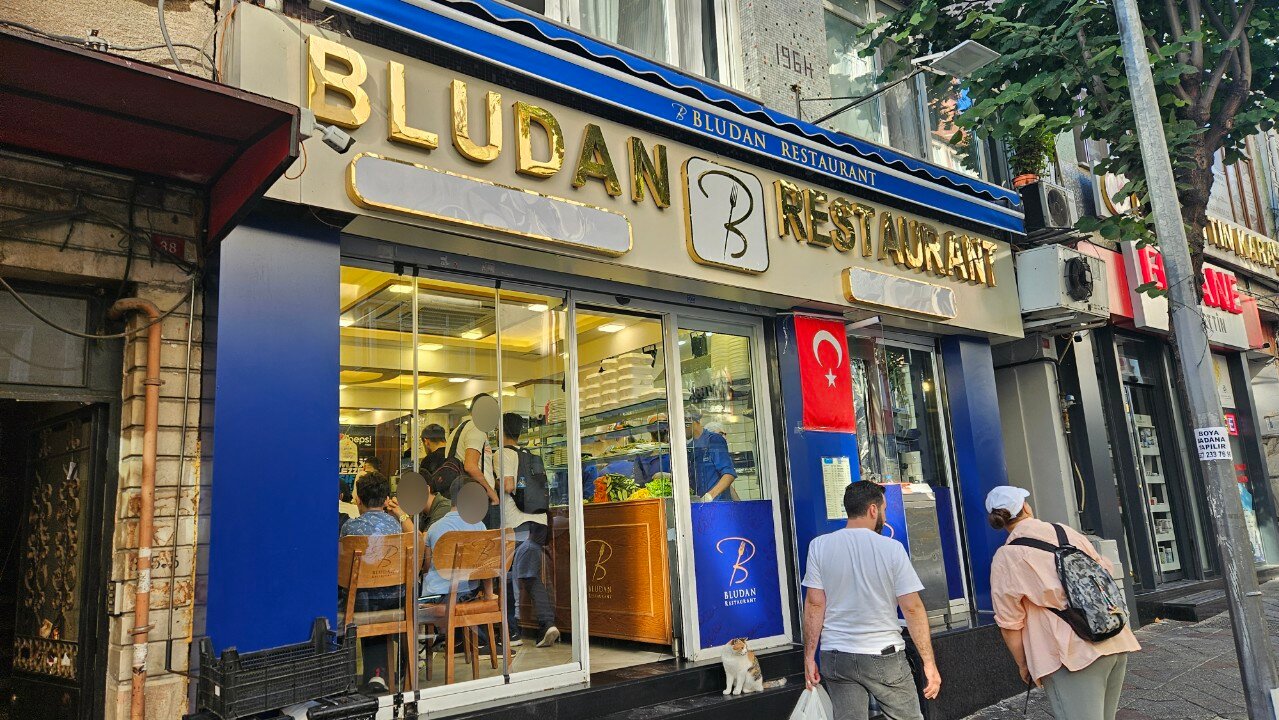 Bludan Restaurant, Istanbul, Türkiye. (Photo via Yandex)