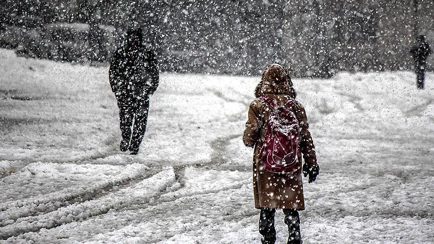 Istanbul suspends education for Feb 12 due to snowfall