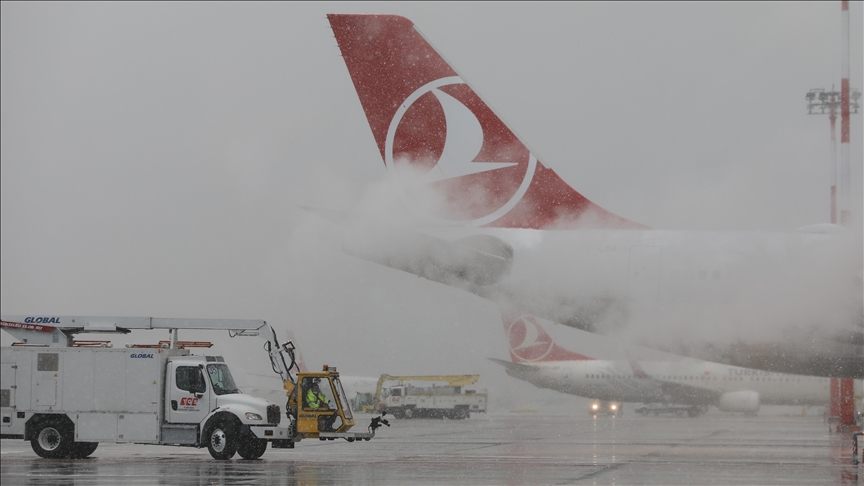 Schools closed across 7 Istanbul districts due to heavy snowfall