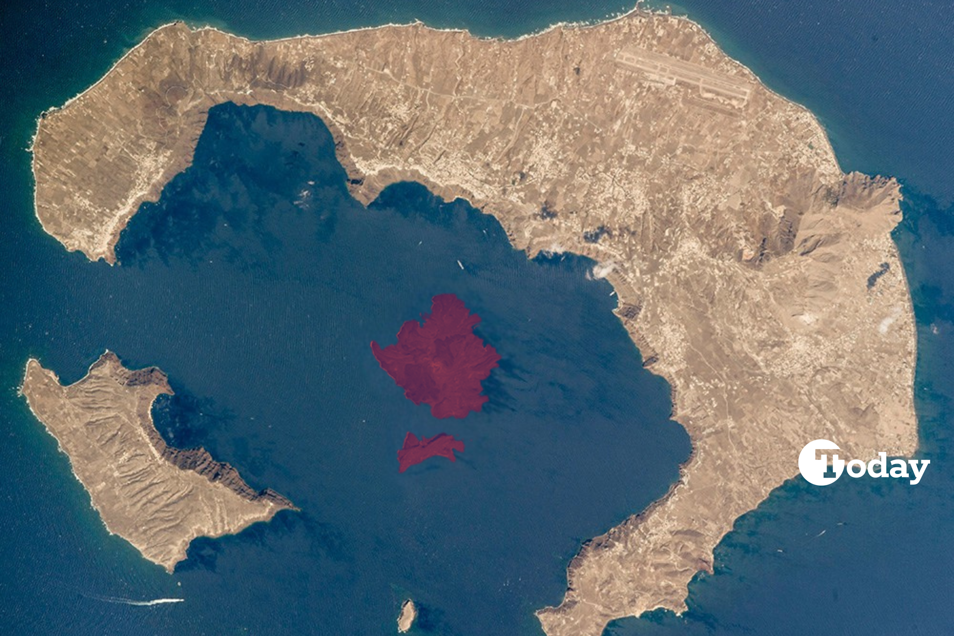 Turkish official says too early to rule out seismic risk for Santorini