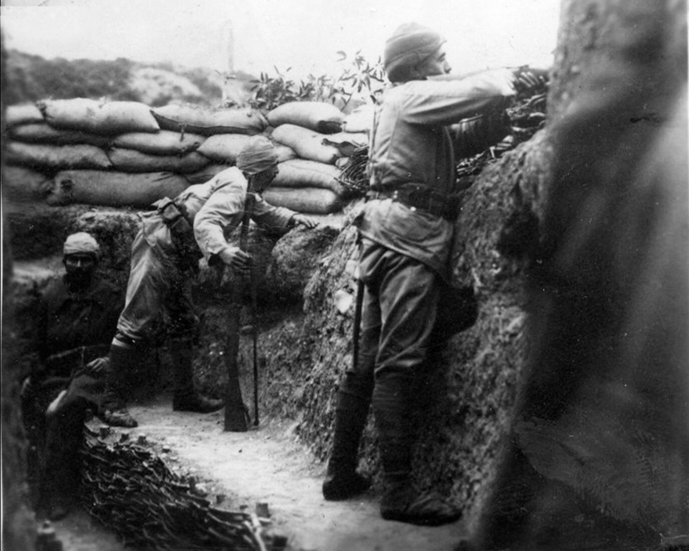 Ottoman army fought with all their might for the Canakkale Victory. (AA Photo)