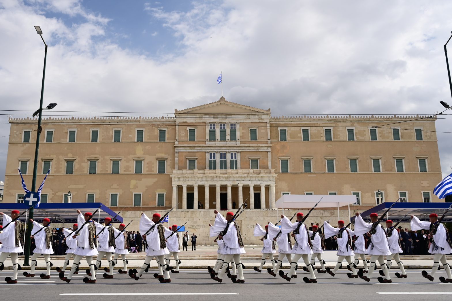 Greek military parade in Athens marches with Turkophobic slogans
