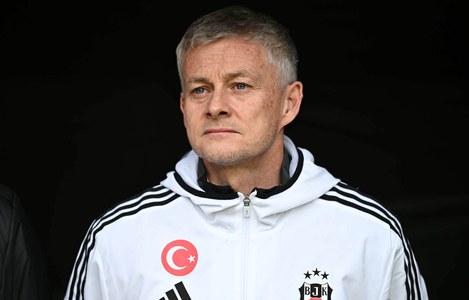 Head coach Ole Gunnar Solskjaer of Besiktas follows the Ziraat Turkish Cup match between Onvo Antalyaspor and Besiktas at Corendon Airlines Park Antalya Stadium in Antalya, Turkiye, on Feb. 25, 2025. (AA Photo)