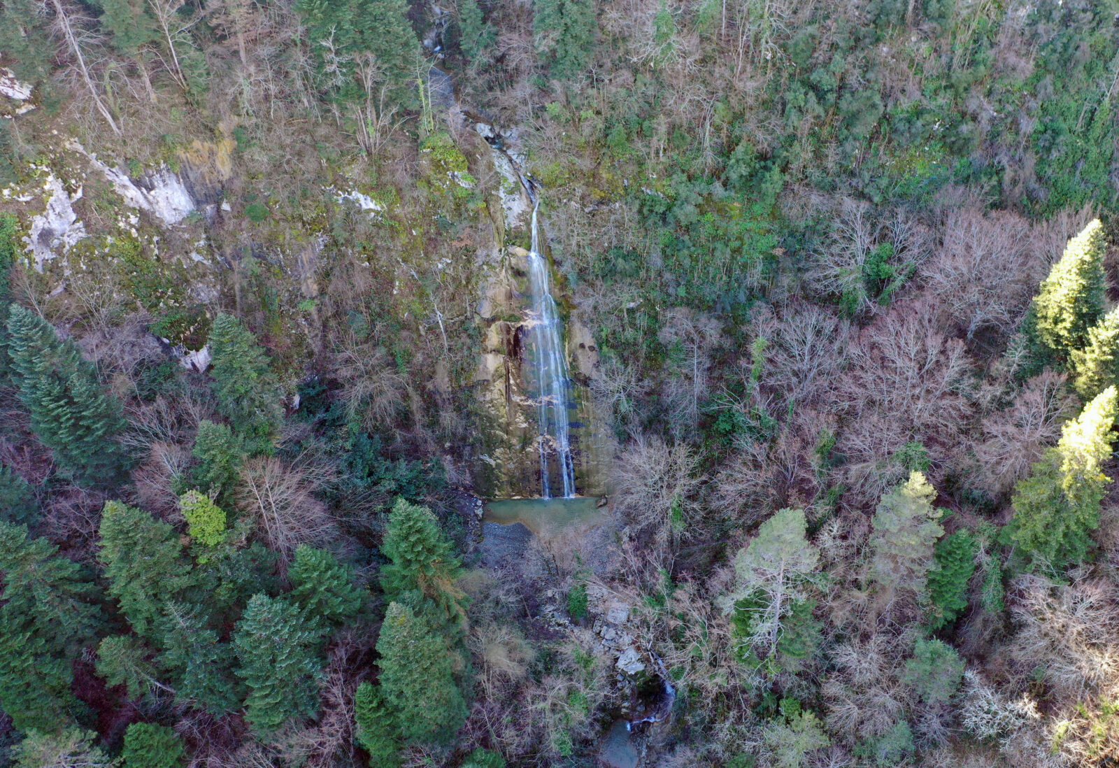 Aerial view of Degirmendere Waterfall, known by the local people in the Senpazar district of Kastamonu, Türkiye. (AA Photo)