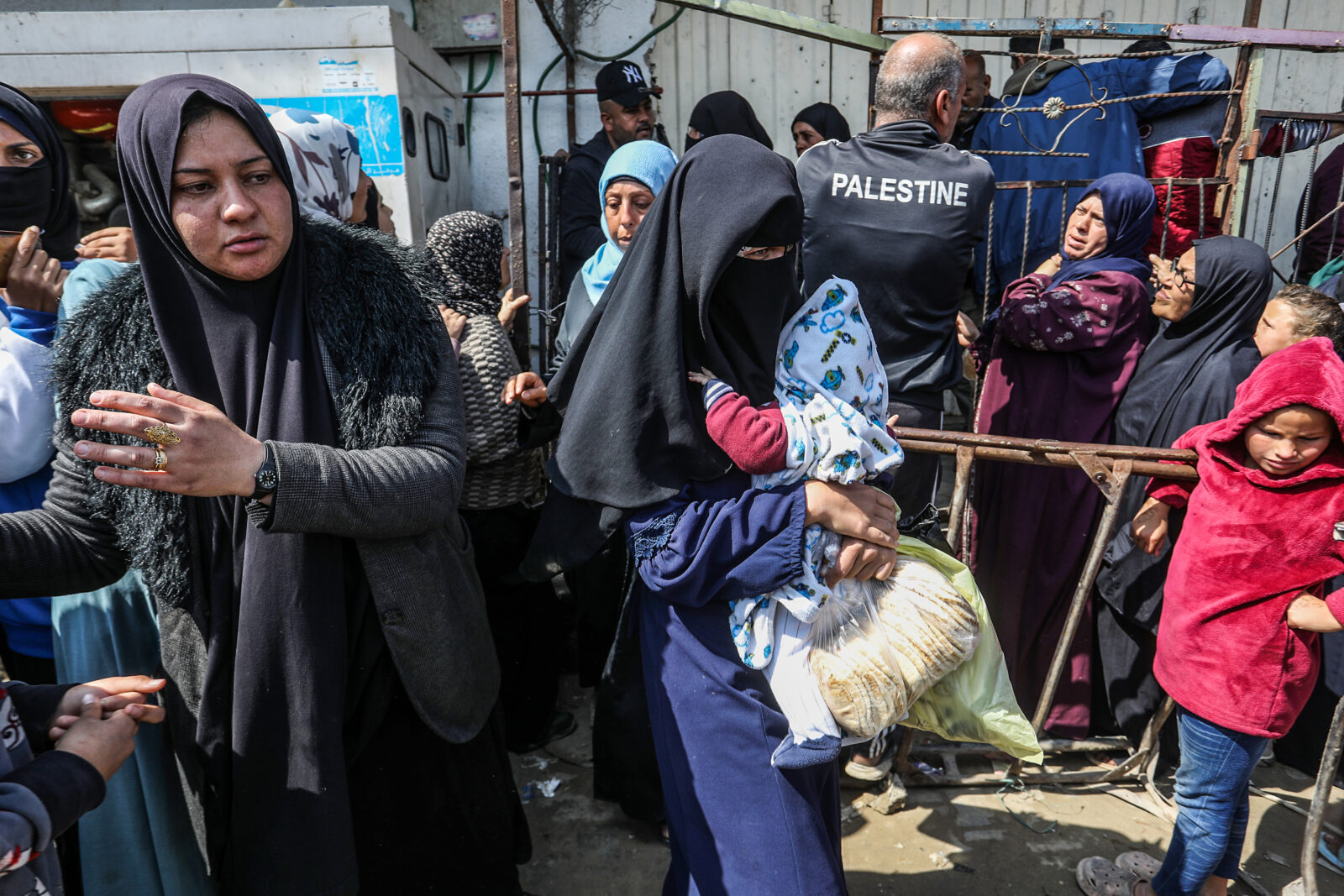 Women in Gaza bear heaviest burden of humanitarian crisis: Turkish Minister