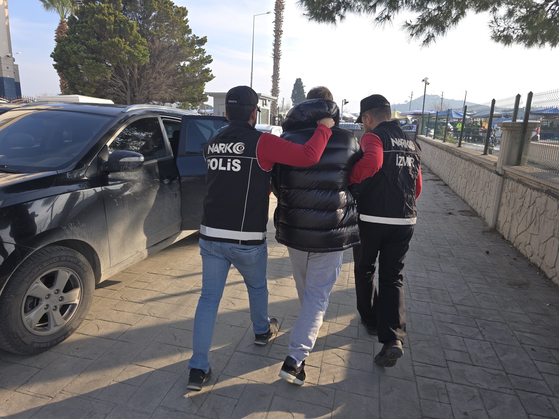 Interpol fugitive arrested in Türkiye's Izmir on drug trafficking charges