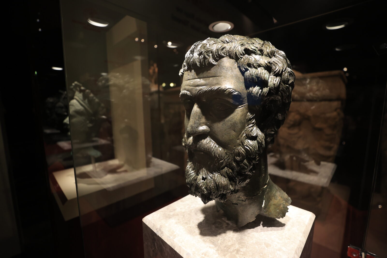 The head of the statue of Septimius Severus, which was stolen from Türkiye, has been returned to its homeland from the Glyptotek Museum in Denmark through efforts led by the Ministry of Culture and Tourism. (AA Photo)
