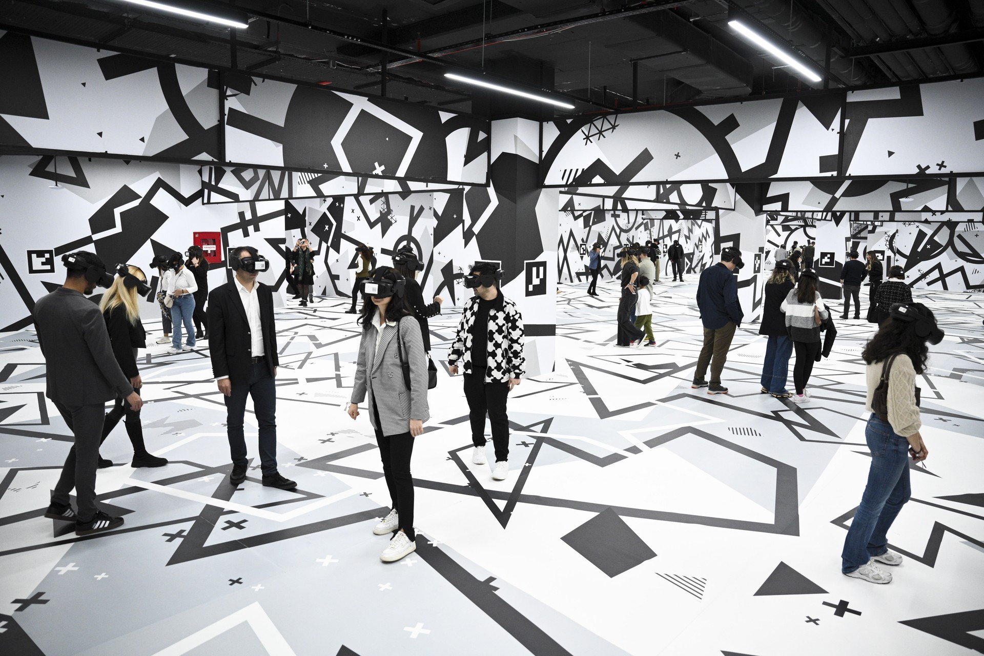 Türkiye's first VR museum 'MuzeVerse' offers new way to explore history