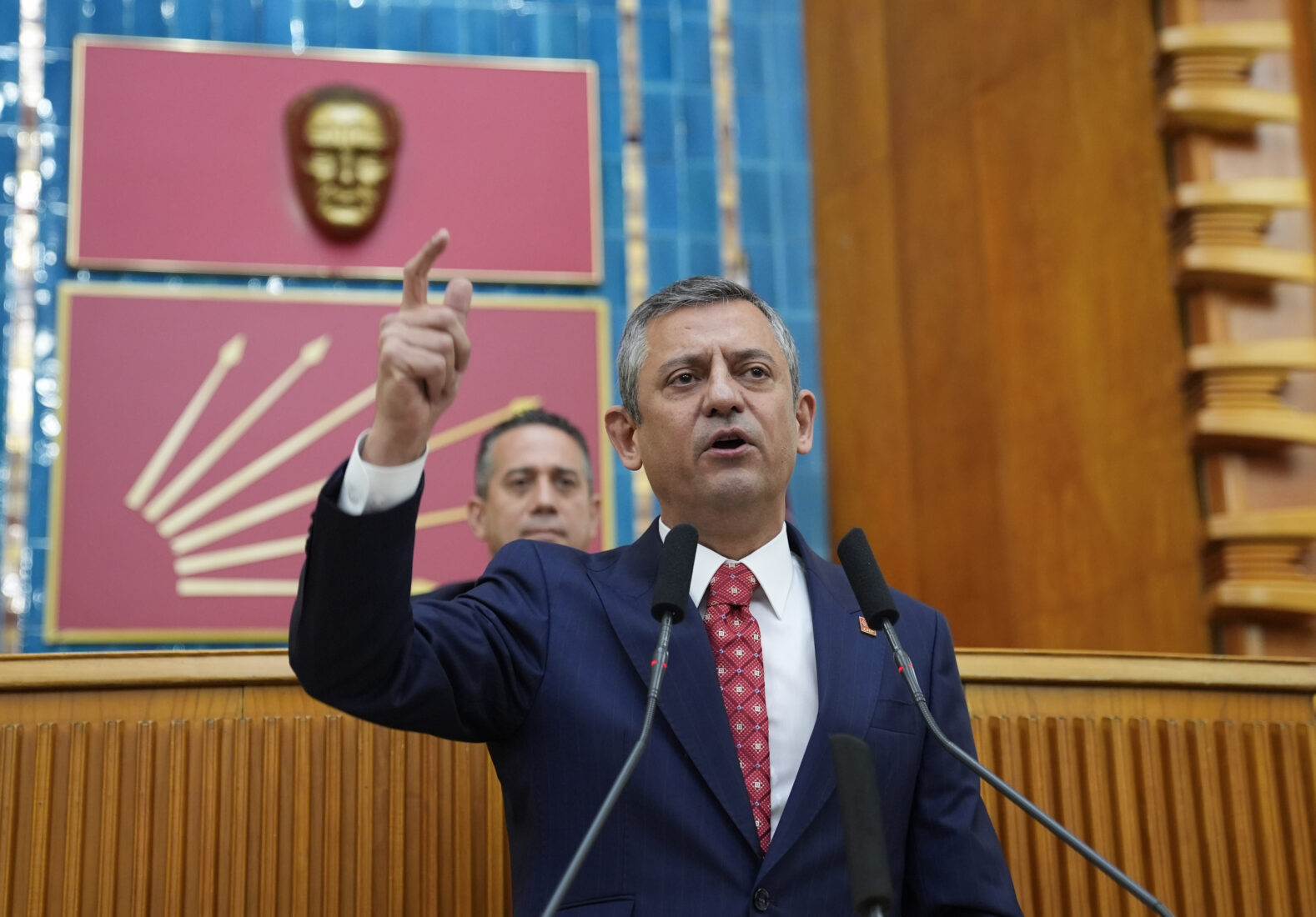 Revocation of Istanbul mayor’s diploma ignites political crisis: Can Imamoglu still run?