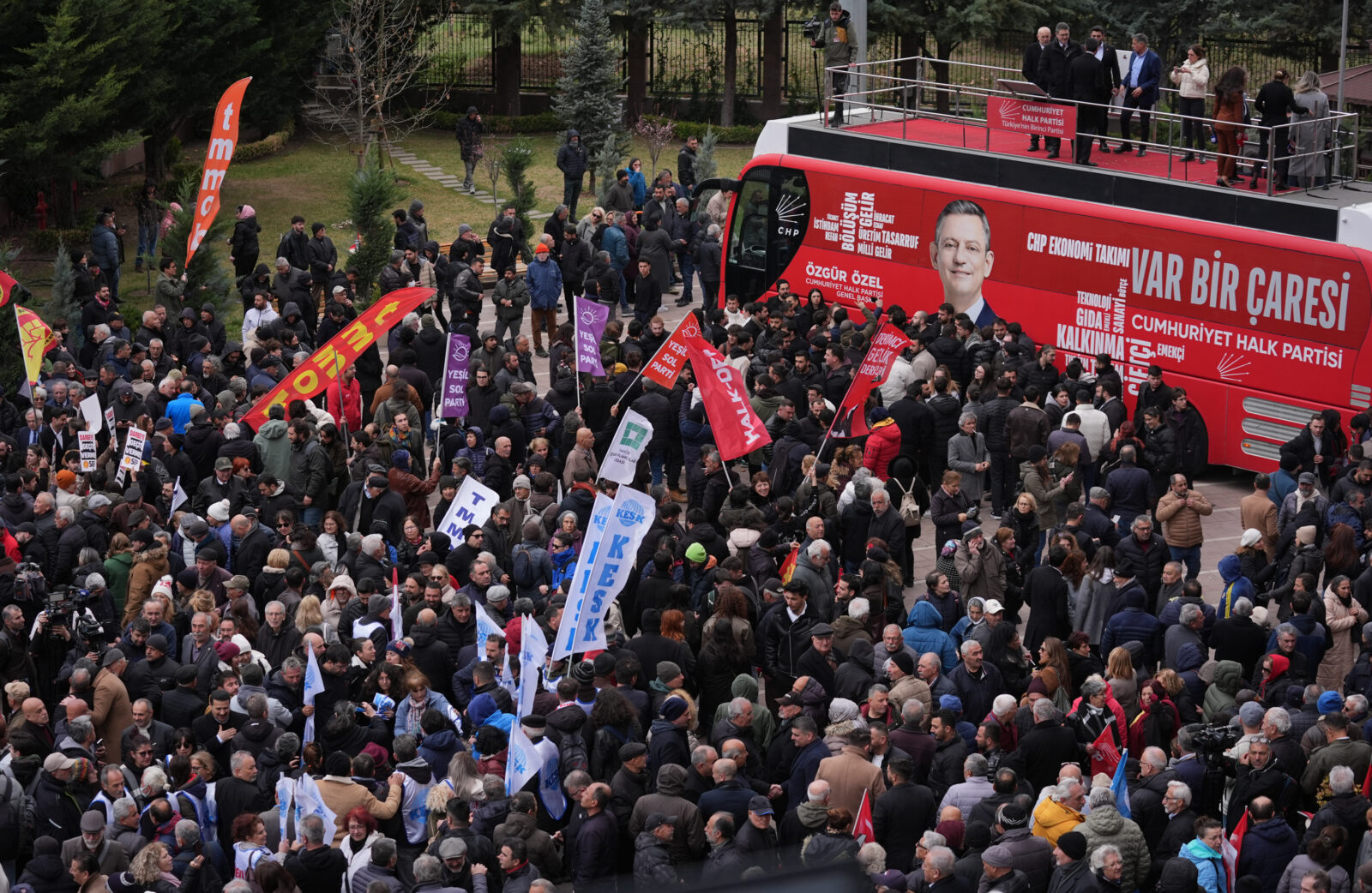 Turkish MPs, mayors, party members, members of different political parties, representatives of non-governmental organizations and citizens protest against the detention warrant of the Istanbul Metropolitan Municipality (IBB) Mayor Ekrem Imamoglu, Beylikduzu Mayor Murat Calik and Sisli Mayor Resul Emrah Sahan, at the CHP Headquarters in Ankara, Türkiye on March 19, 2025. (AA Photo)
