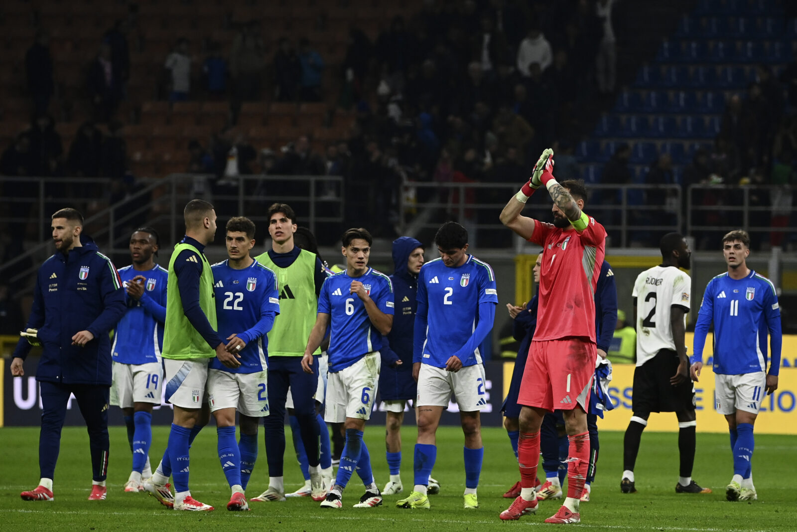 Gianluigi Donnarumma, goalkeeper of Italy, greets fans at the end of the UEFA Nations League quarter-finals first leg football match between Italy and Germany at San Siro stadium in Milan, Italy, on March 20, 2025. Germany defeated Italy 2-1. (AA Photo)