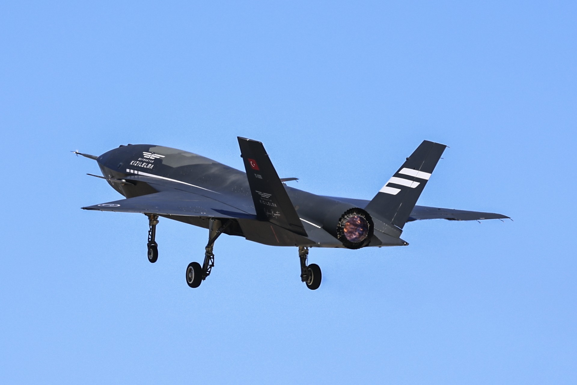 Bayraktar Kizilelma successfully completes maneuver system identification test Image