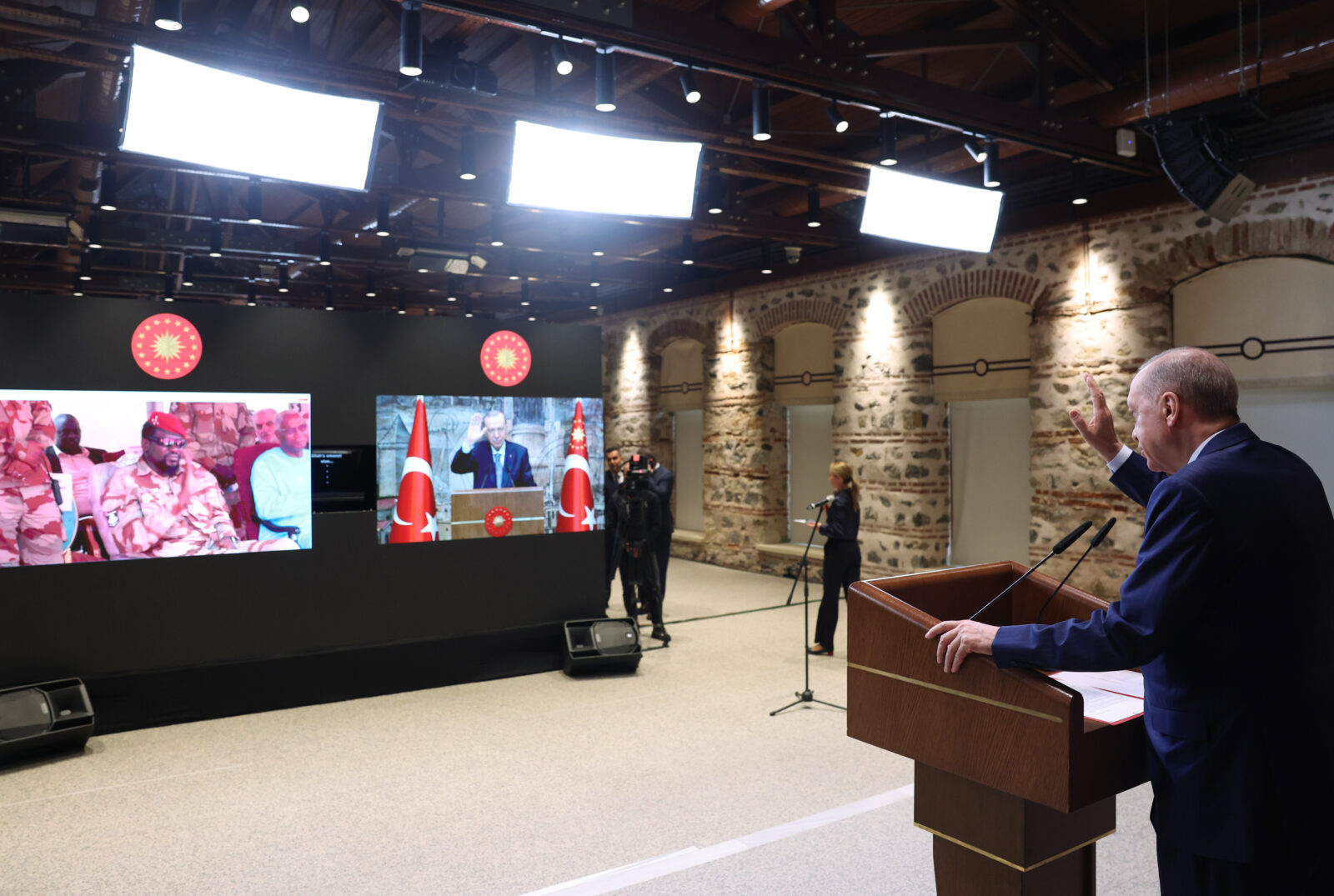 President Erdogan participates in mosque opening in Guinea via live link